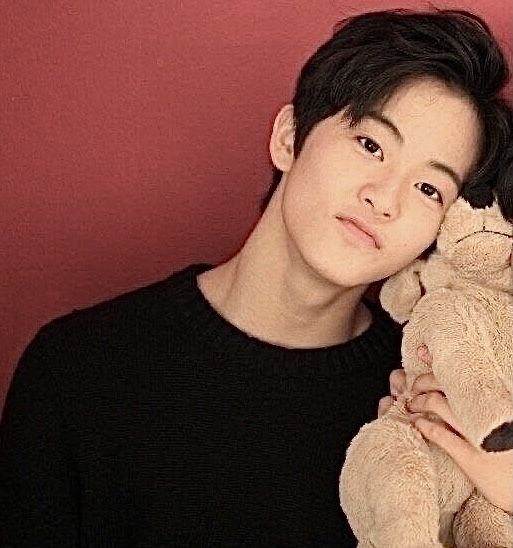 choupcakes's tweet photo. met ultah sayang<3
sehat” dan bahagia selalu yaaa!!

#마크의_스물네번째_골든아워
#24thGoldenMarkYear 
#HappyMarkDay https://t.co/2d9OX1YLtS