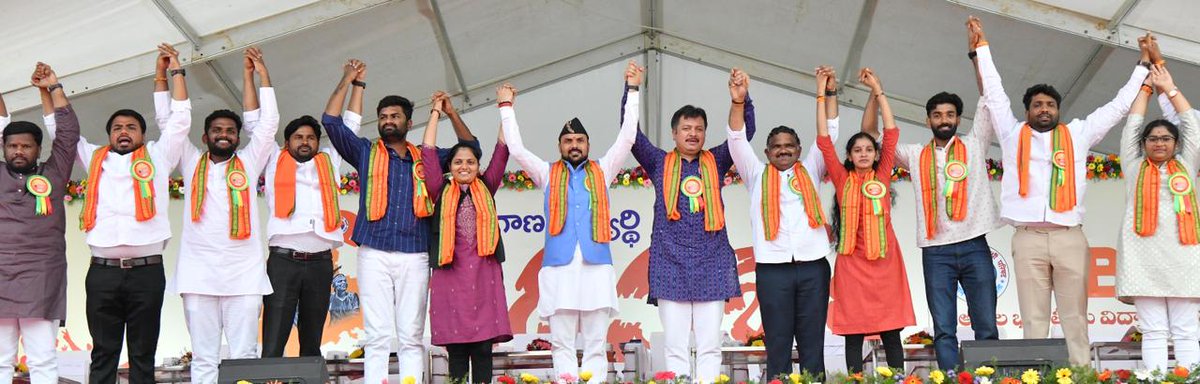 ABVPGujarat's tweet photo. ABVP Telangana Prant organized #KadanaBheri at Parade Ground, Hyderabad in which thousands of students from across Telangana raised their voice to enact the Fee Regulation Act, Implementation of #NEP2020, (1/3) https://t.co/faBFsN453P
