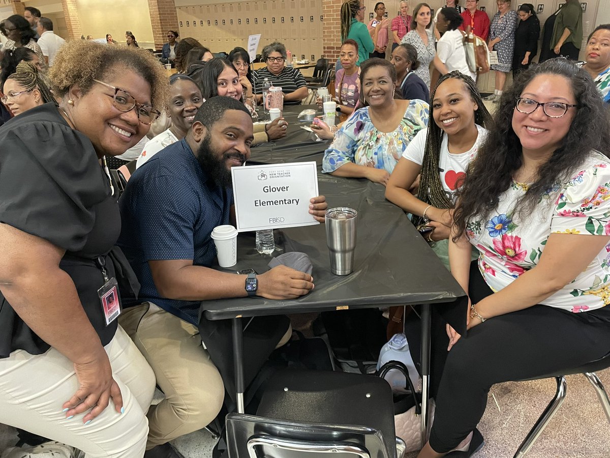 GE_Eagles's tweet photo. We are excited to welcome new members of our Glover Eagle Family! 
💛🩵🦅 #FBISDNTO https://t.co/MzVrBzMlsF