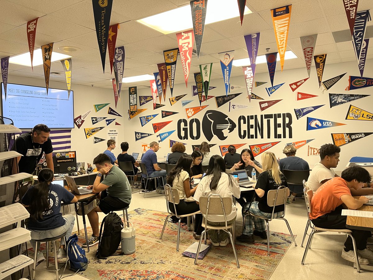 KHS College & Career Center tweet media