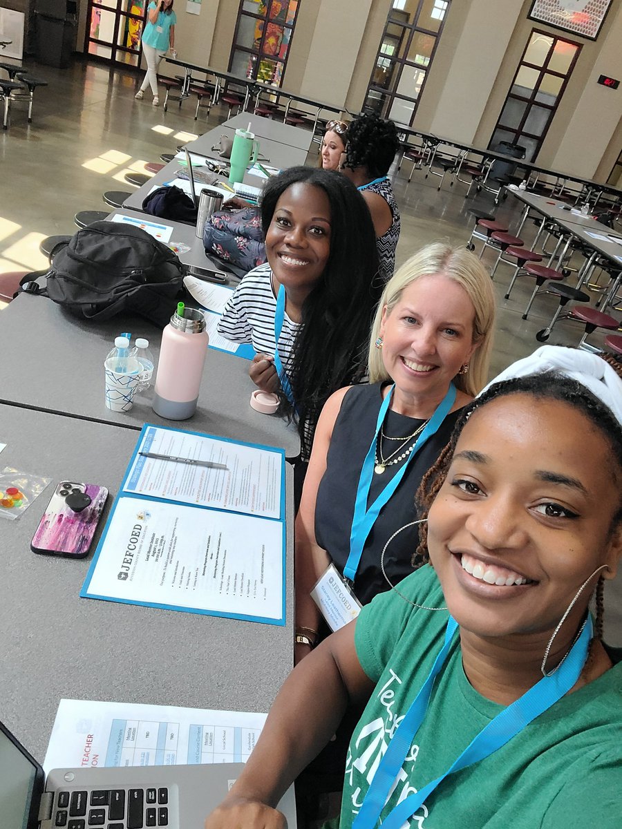 valerie_agee's tweet photo. Lead Mentor Institute #NTO https://t.co/pqEVidfZrA