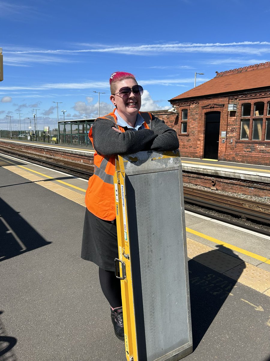 JanHAlder's tweet image. @merseyrail #brilliantstaff. Thank you for brilliant service at Hall Road Station today as my son and I got the train into Liverpool and back.