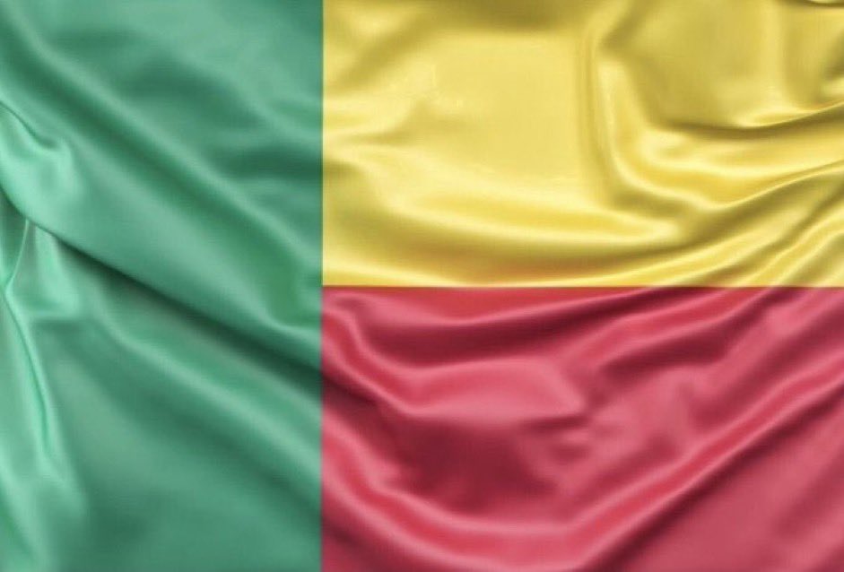 BHelwise's tweet photo. The Flag               The Face 😎🇧🇯 https://t.co/7RclaitCwV