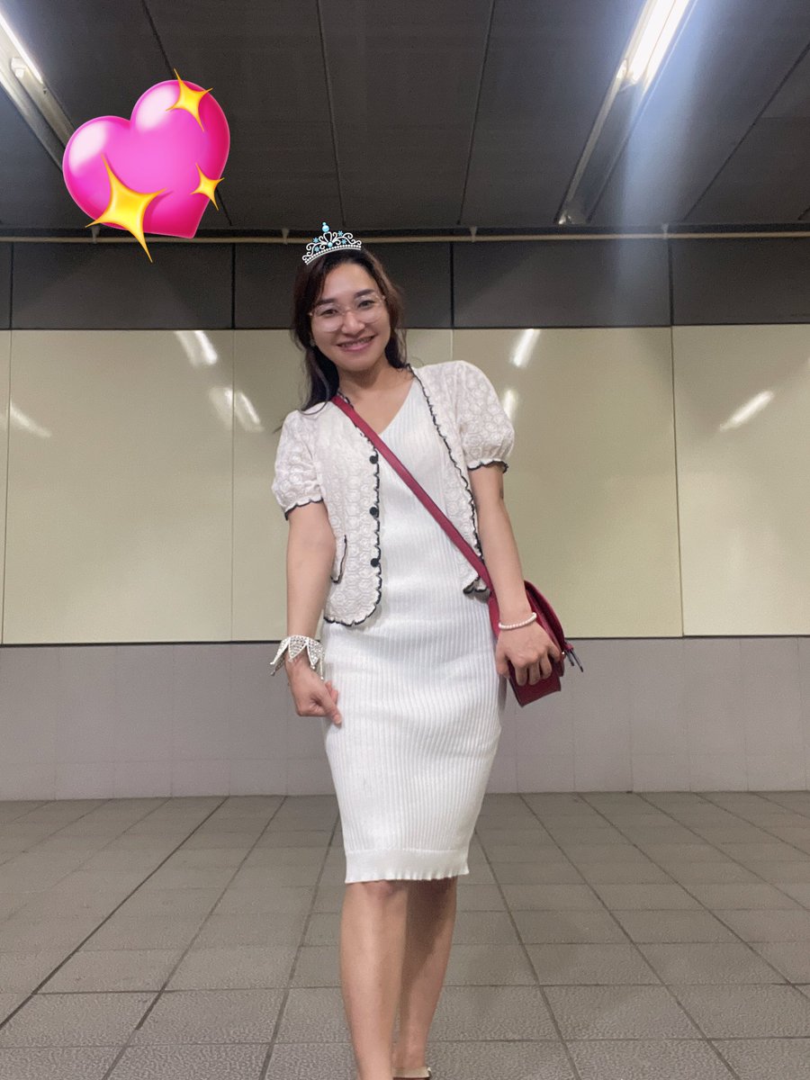 blackskinsister's tweet image. 明天大稻埕煙火取消活動 。改下週增加放煙火時間為 6 分鐘！
有空要去看一下喔！
或者來看我也可以😌
#pita #煙火 #fireworks