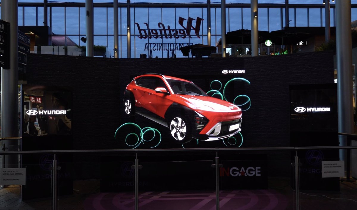 HyundaiPR_es's tweet photo. @HyundaiEsp lanza el Nuevo #KONA con un holograma 3D en el “Centro Comercial Westfield La maquinista” de Barcelona 😮😮😮https://t.co/l46e8nKqGn https://t.co/Ac9eG2Qb7U