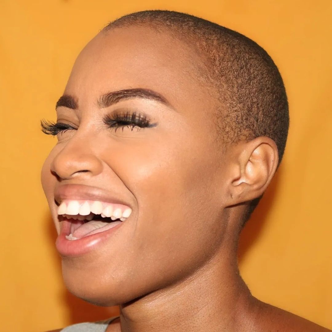 sandquistdds's tweet image. Our cosmetic dentistry services can help you achieve the radiant smile you've always dreamed of. From teeth whitening to porcelain veneers, we've got you covered. Let us enhance your smile today!