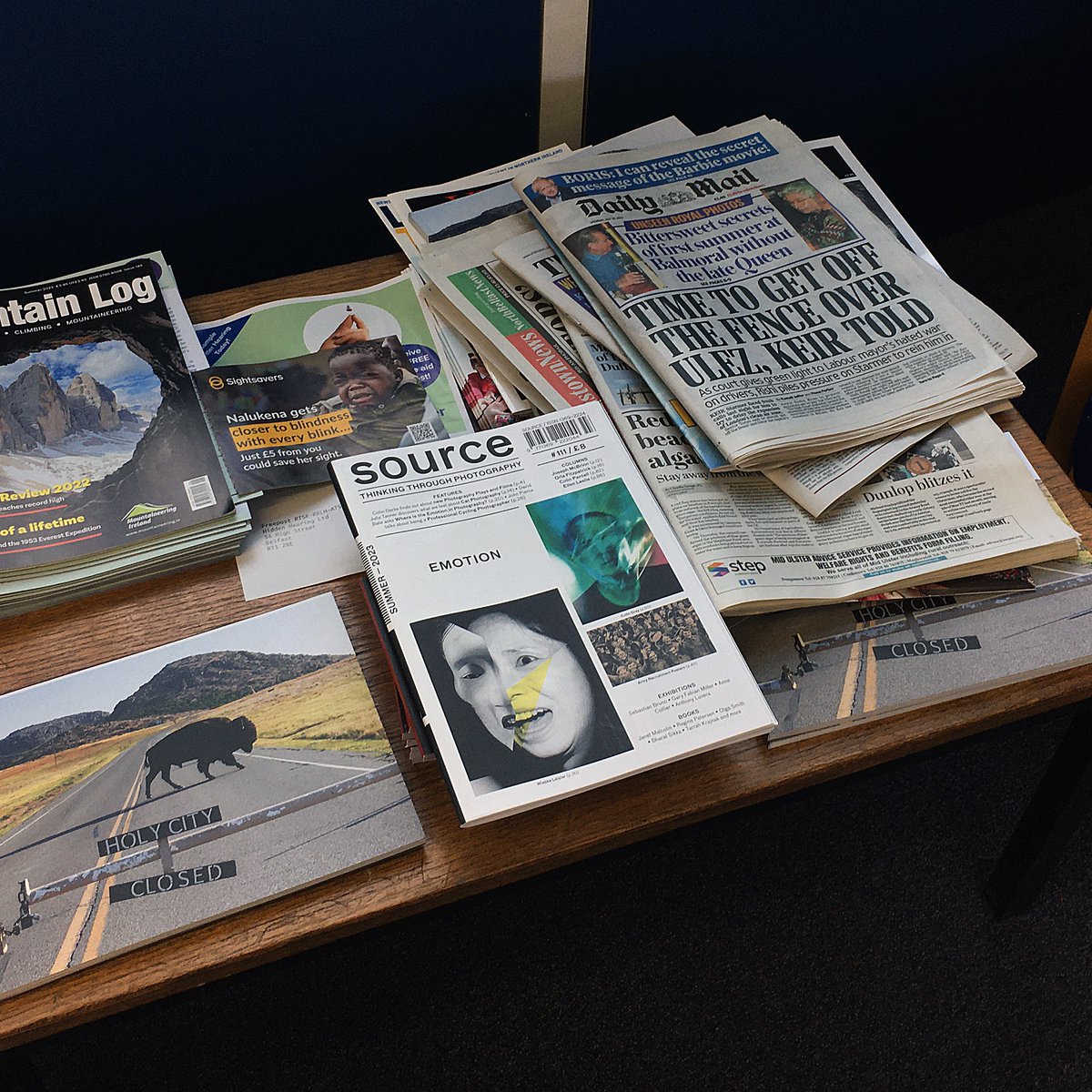 sourcephoto's tweet photo. Good to see copies of Abridged and Source magazines at Chichester Library in North Belfast. Source is distributed to libraries throughout Northern Ireland via Libraries NI.
#LibrariesNI #NorthBelfast #Abridged #Source #SourceMagazine #National Lottery #ThanksToYou https://t.co/0r8Aa2MGzn