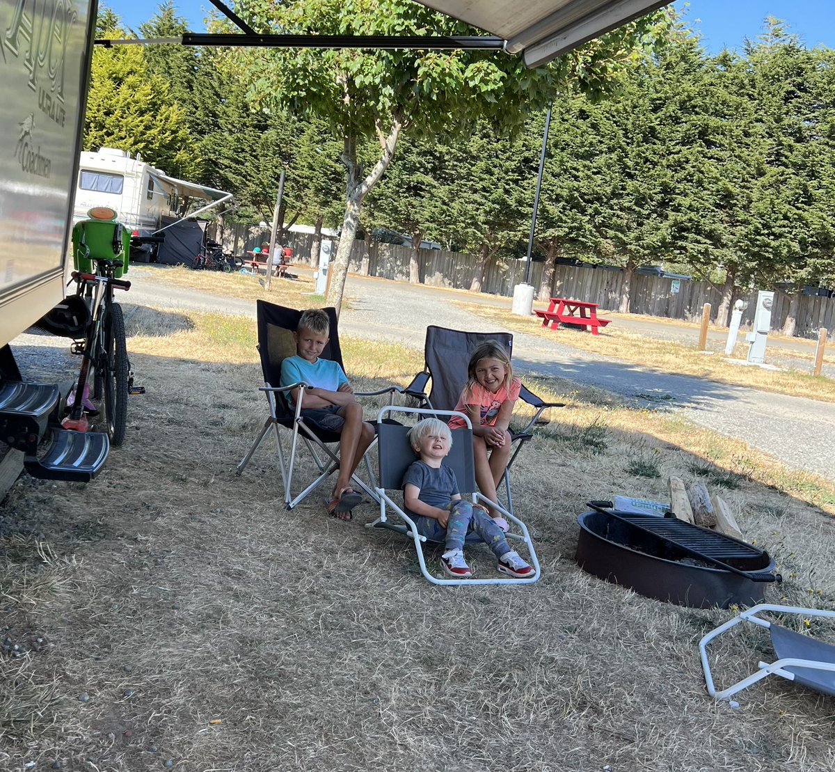 Jonathan Eagan tweet media