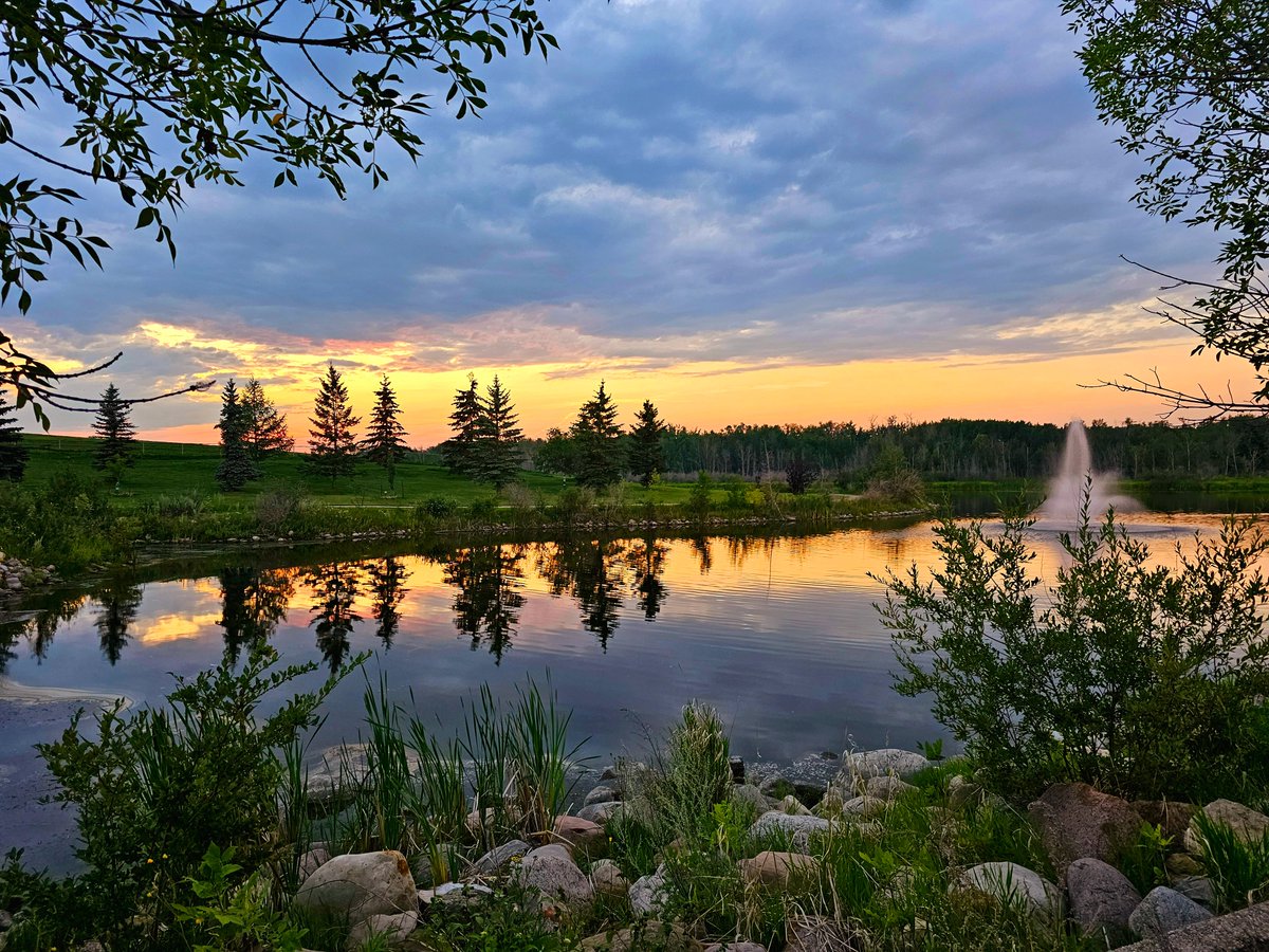 Deanorocks1111's tweet photo. Some recent pics as I #RamEverydayAdventure23 in Wetaskiwin County https://t.co/NklgdmEGTz