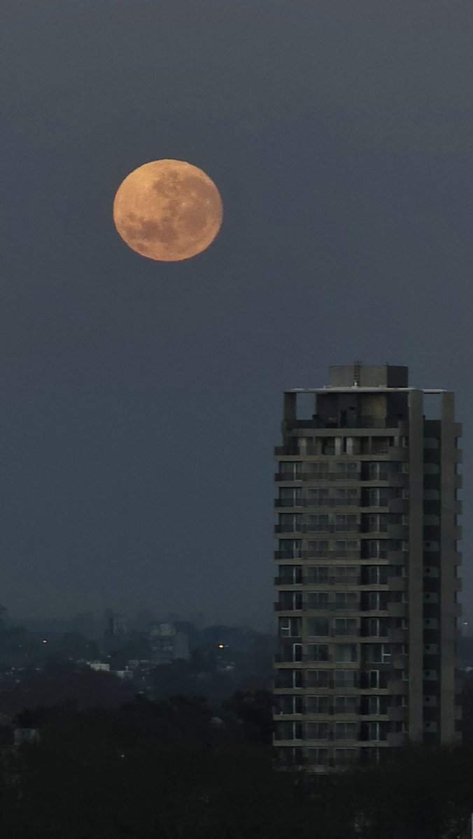 #SuperMoon #GalaxyS23Ultra #Samsung