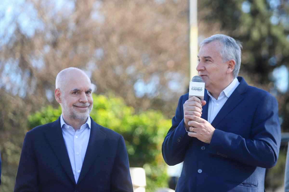 <a href="/GerardoMorales/">Gerardo Morales</a> planteó el desafío de “superar la perversidad” y “construir un gobierno sensato”

cambiajujuy.com/noticias/ver/n…

#Lista502A
#FrenteCambiaJujuy
#UncambioparaArgentinalomejorparaJujuy