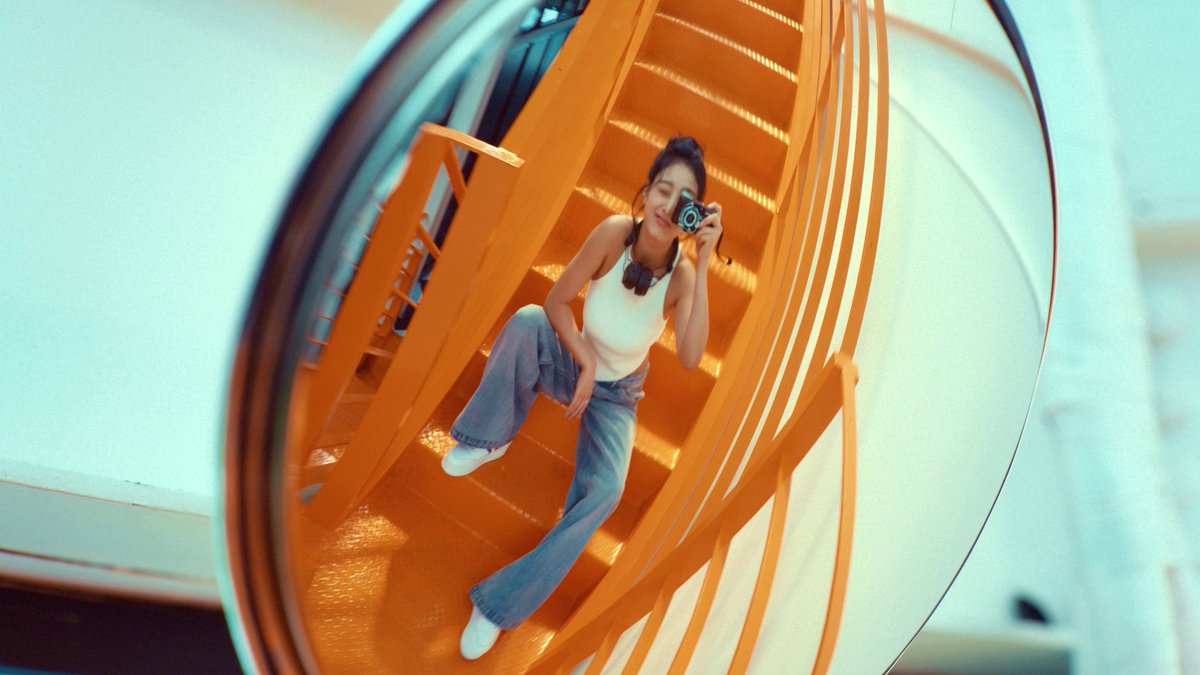 TWICE_chaehyo's tweet photo. さすがに夏はパクジヒョのものでしんどい🥵🥵🥵🌻💛
#zyosZONE #JIHYO https://t.co/vDWcwTpGL1