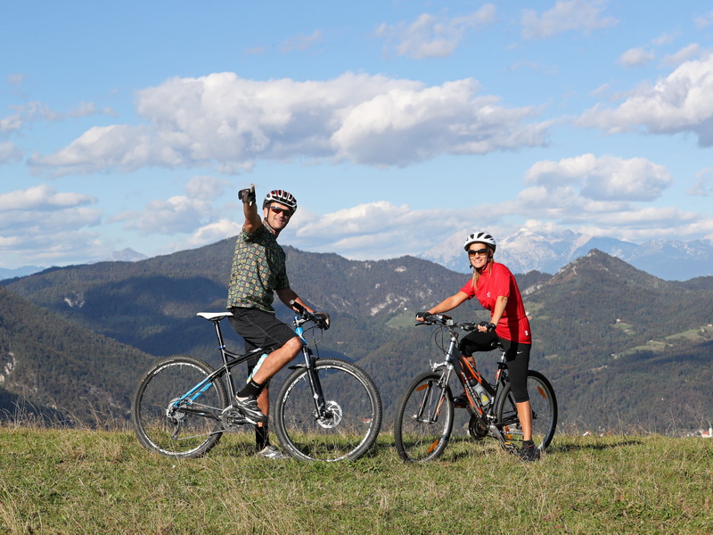 NuovoFaceMag's tweet photo. Che meraviglia, #Lubiana!

Esperienze, escursioni e sport. In bicicletta, con il sup o in kayak: tutte le attività da vivere nella capitale della #Slovenia, tra le più green e bicycle - friendly del mondo. ❤
#visitljubljana #ljubljana @visitljubljana 

👉 https://t.co/KEglGBcWK5 https://t.co/fCh29BrtfG