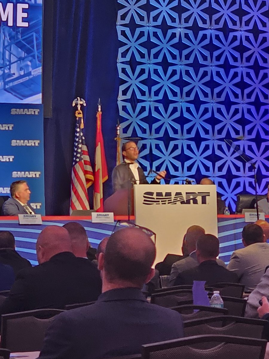 JeffLind20's tweet photo. @GovernorShapiro getting it done! @smartunionworks #UnionStrong #thisisourtime https://t.co/vdj1JBP7AP