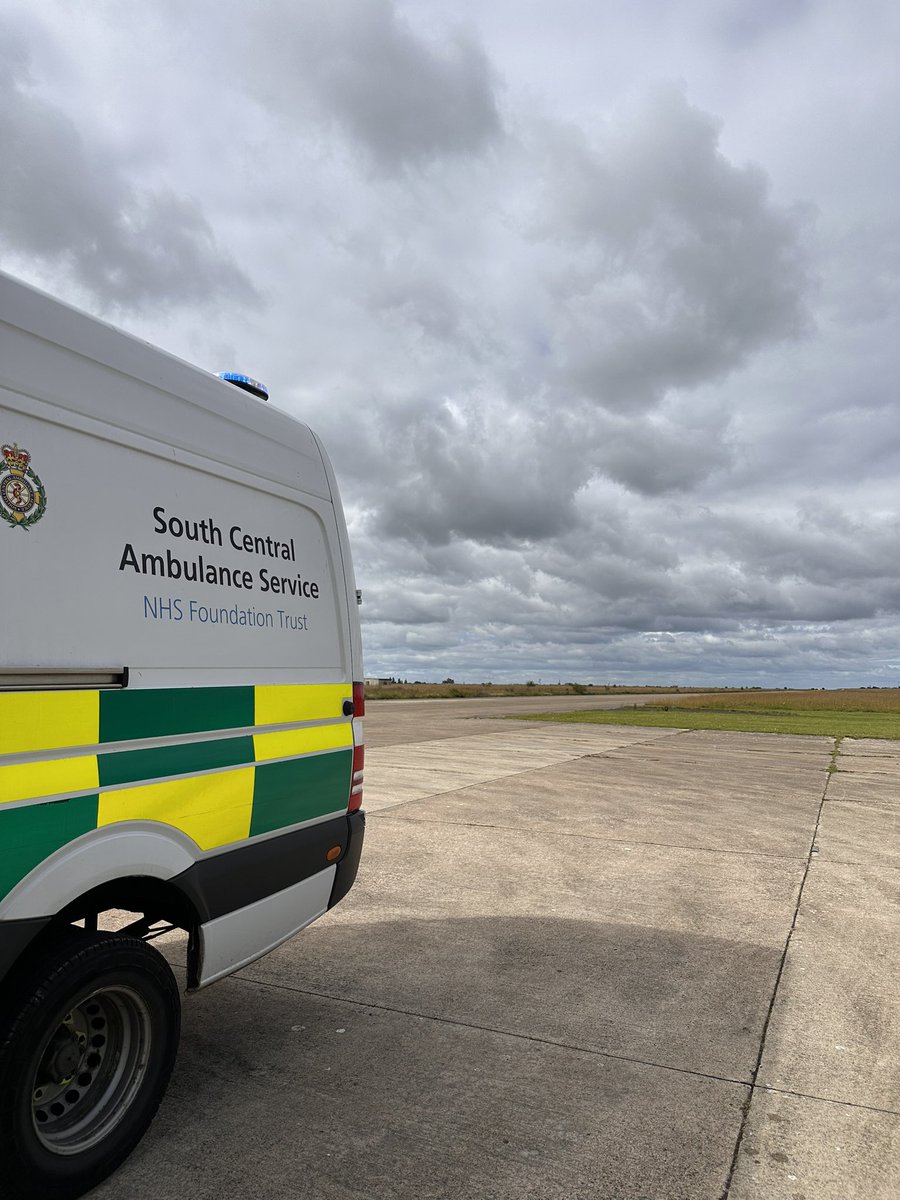 Marketaballann's tweet photo. Complete change of scenery for the next 4 weeks. Who said the south was sunnier than the north! #bluelightdriving #drivertraining https://t.co/pCgSe3c1lh
