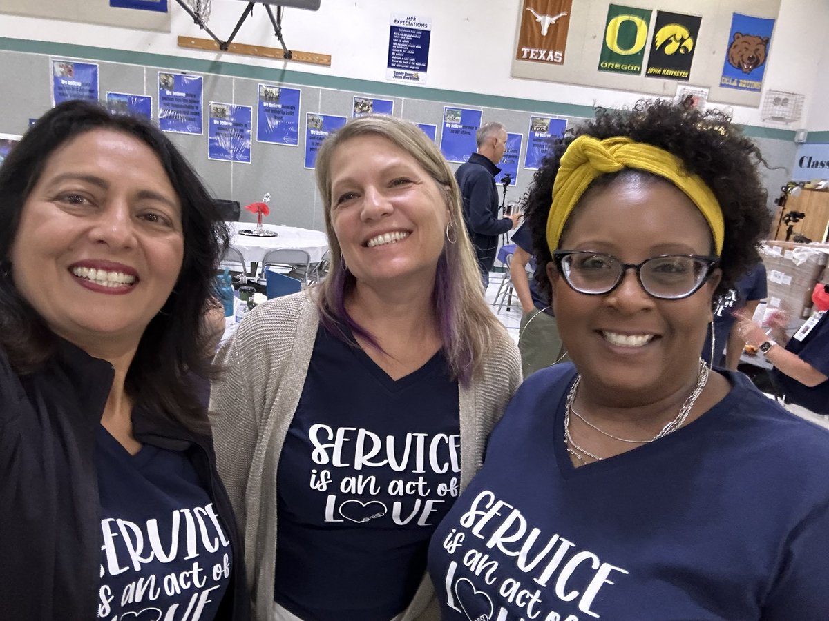 Elsa Ross tweet media