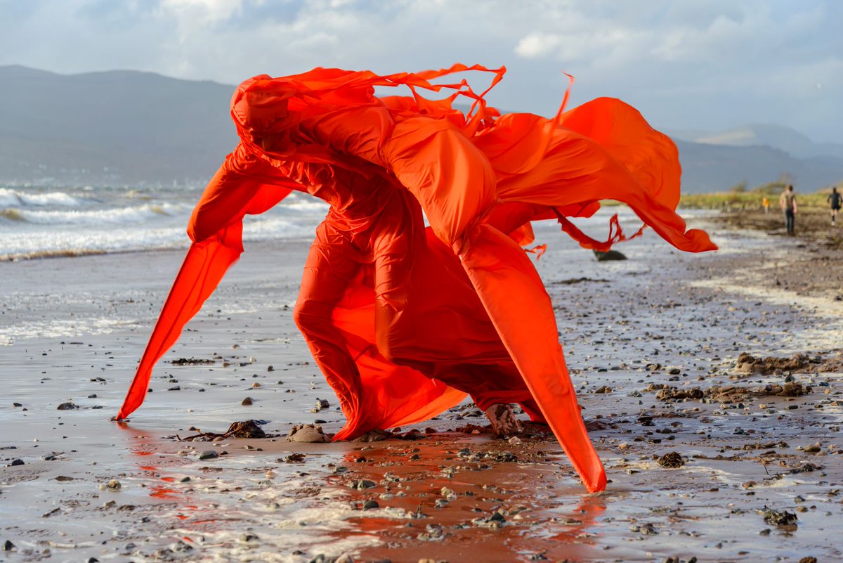 thelistmagazine's tweet photo. 🎪🏖️ With @fringebythesea2 kicking off in North Berwick this Friday, discover marine biology, workshops for movement and creativity, enchanting author events, and much more in our family-friendly round-up ⤵️
https://t.co/03p4yF65Ff https://t.co/LyEvHBpORh
