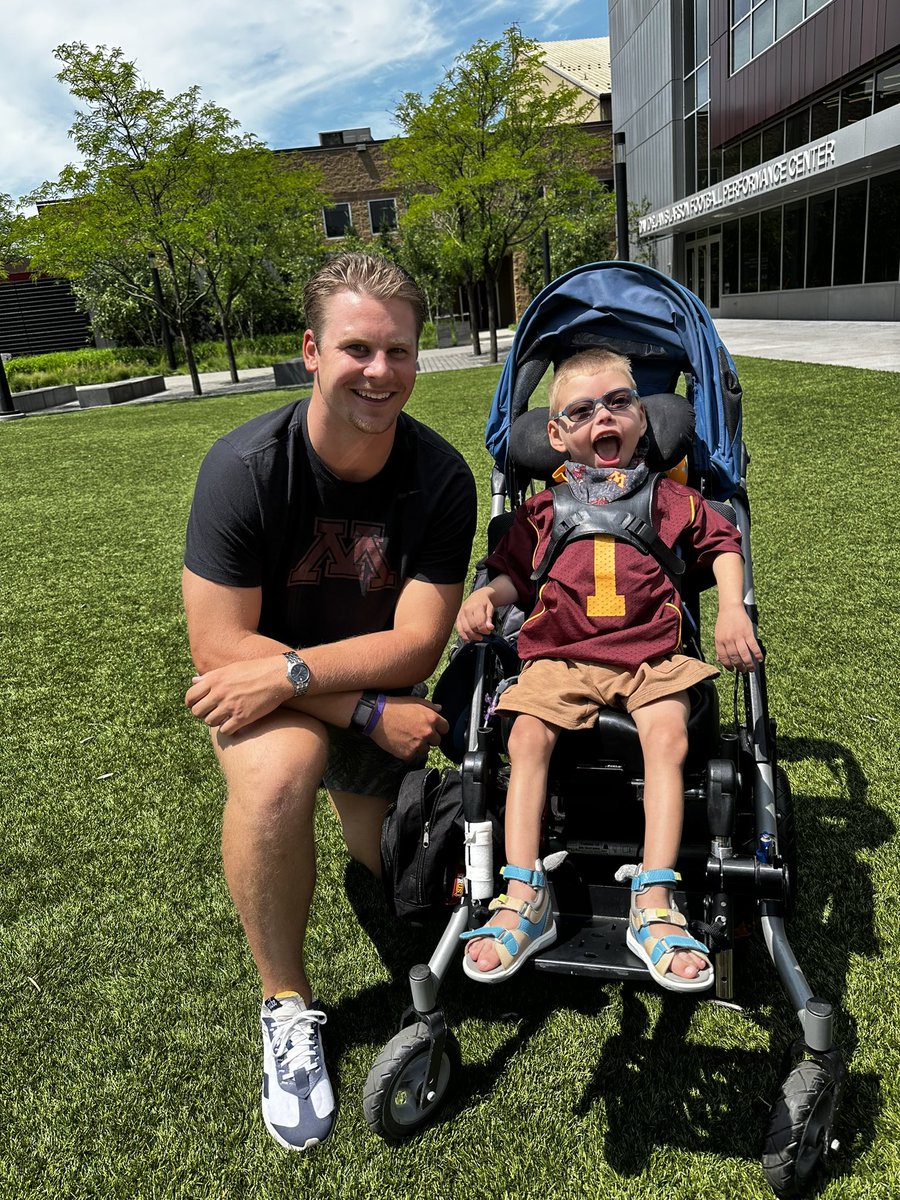 MNFBDEV's tweet photo. The Community Service HOWitzer for July 2023 is Jack DiSano.  He heading up the the leadership team for OUR IMPACT PLAYER Mitchell. 

Mitchell is holding out as he works on a big endorsement deal before he reports but his locker is ready for him!!!

@DisanoJack @GoTeamIMPACT https://t.co/GeaqN280Rf
