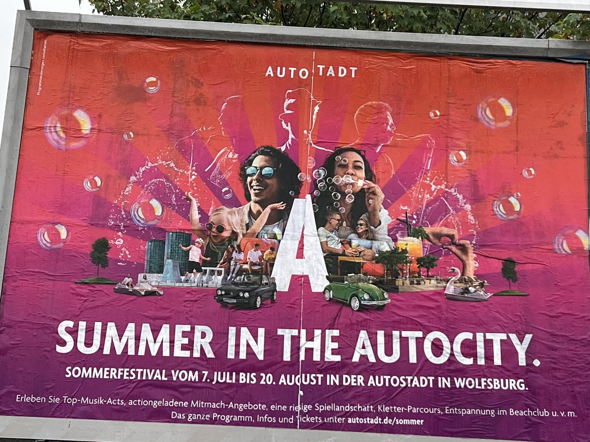 DanniPilger's tweet photo. #autocity #summerintheautocity #verkehrswendejetzt #verkehrswende #wolfsburg #vw #volkswagen #fcksuv #autostadt https://t.co/5318Xmzz7k