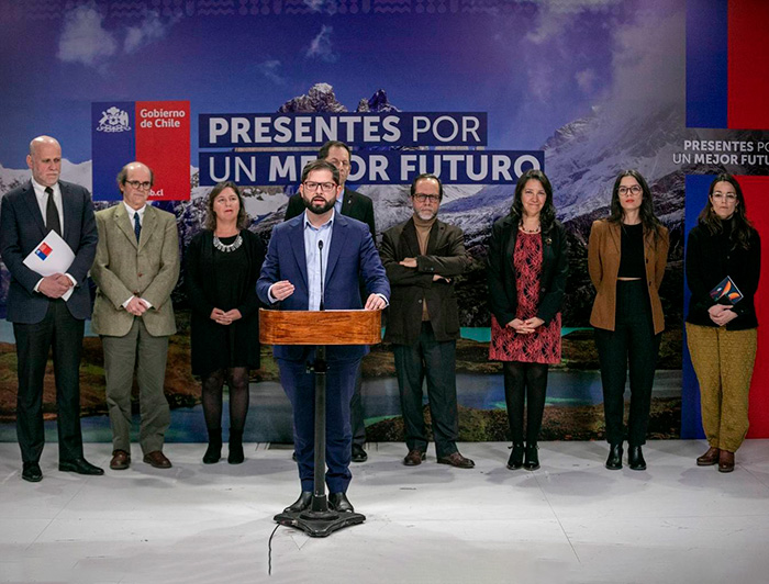 📌 ¿Cómo mejorar el uso de los recursos estatales transferidos a fundaciones? Abrimos hilo con propuestas del Centro de Políticas Públicas UC presentadas en la comisión de expertos para la probidad y transparencia, de la que es parte nuestro director <a href="/Ignacio_Irarraz/">Ignacio Irarrazaval</a> 👇
