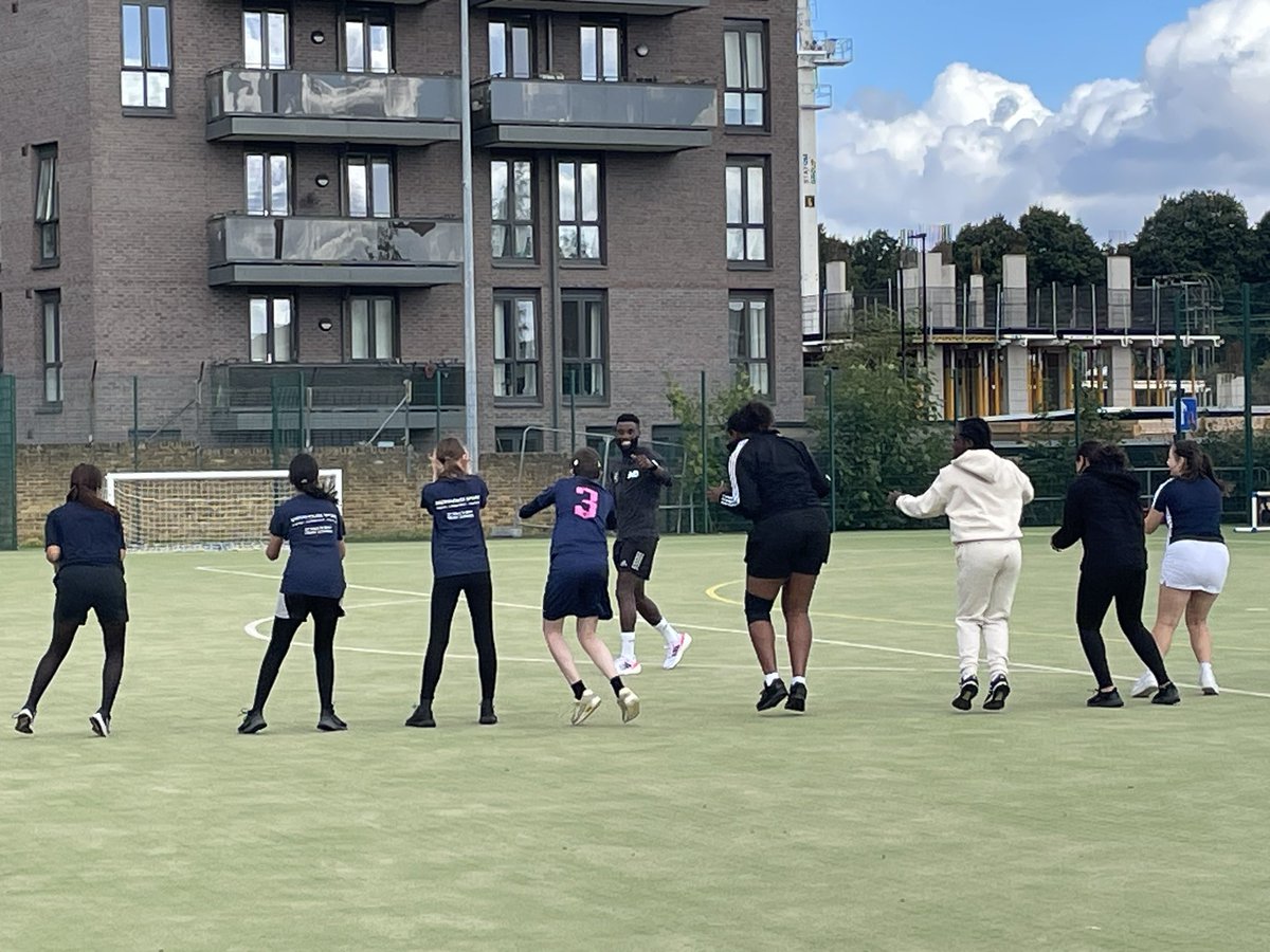 GH_Tennis_Chris's tweet photo. Had such a brilliant day with our tennis girls for our @GreenhouseSport Girlβs Tennis Festival! Weβve had tennis activities, running clinics, yoga and ice cream to finish! HUGE thank you to @_JoWard and @pure_ayo for their time inspiring our girls @StPaulsWayTrust πΎ#thesegirlsdo https://t.co/MGzgWnGQqx