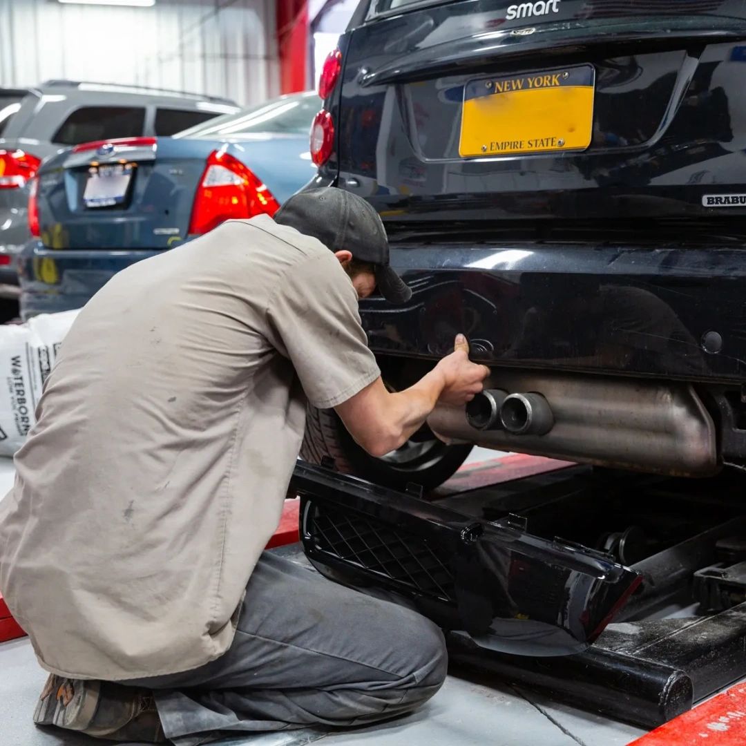 anthonytreeman's tweet photo. From bumper to bumper, we've got you covered! Your happiness and car's safety is our top priority. 

https://t.co/TYUImblHd4 https://t.co/O5OZG5rRJl