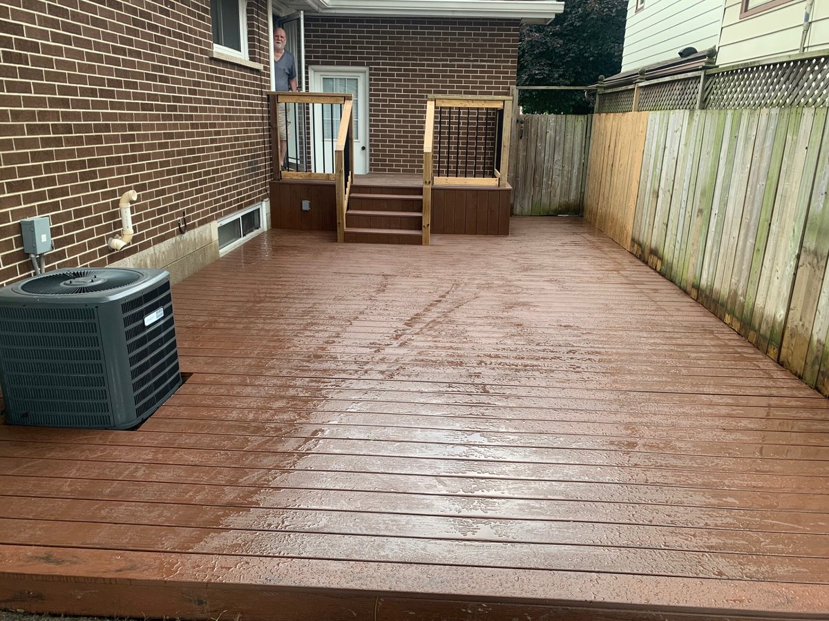 DeckGoose's tweet photo. Recent deck rehab project on Hamilton Mountain. Expanded the bbq deck, the overall footprint of the main deck and installed set of handrails to help the customer better access &amp; enjoy their deck. https://t.co/mscnWvxpCw