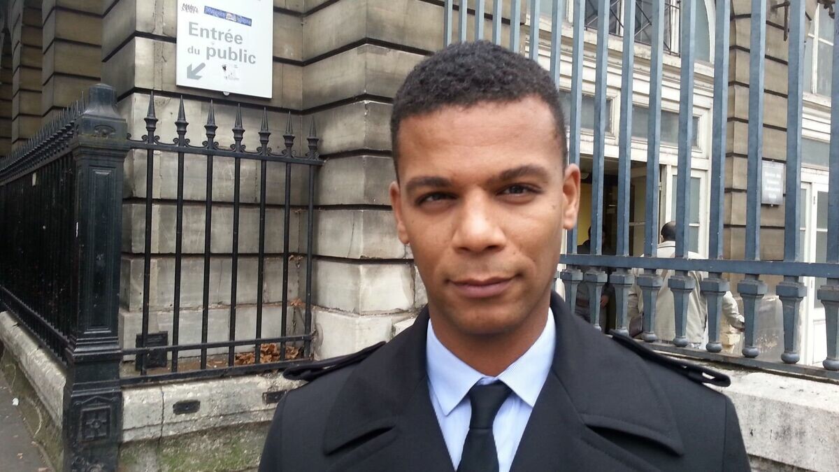 le_Parisien's tweet photo. Me Yassine Bouzrou, avocat de la famille d’Aimène, 25 ans, toujours dans le coma après avoir été touché le 30 juin par un tir d’un policier du Raid, dénonce le refus des magistrats du tribunal de Nancy de communiquer le dossier à la partie civile

➡️ https://t.co/rnNzpRayJb https://t.co/NDudFtSNVb
