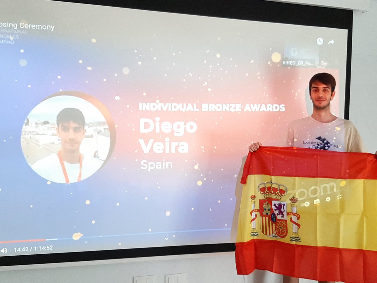 OlimpiadaEconom's tweet photo. 🙌 ¡enhorabuena! a nuestros participantes en la #Olimpíada Internacional de #Economía 2023 #IEO que han conseguido medalla de bronce: 
#LuisNúñezValor, Universidades de Valencia 
#DiegoVeiraAlonso Universidad de Oviedo
#BeltránMartínZabala, Universidades de Madrid 👏🏻👏🏻🔝🔝 https://t.co/gu0fktemb0