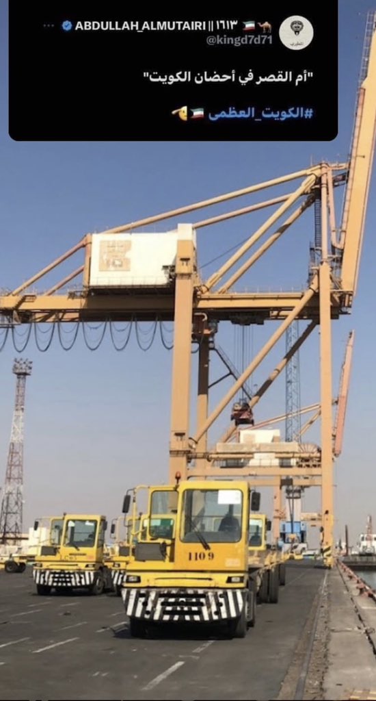 ar_8kn's tweet photo. العراق في نصف دقيقه
لنترك الكهرباء فهذا فراق بيننا وبينها
واما مياة دجلة والفرات فتمشي على استحياء
وشُغلنا بحساب اعداد الفاسدين
وملياراتهم واملاكهم وهذا من فضل ربي
وشُغلنا بخلافات الاحزاب عربيها وكرديها
وغازها ونفطها، فهذا تابع لايران واخر لتركيا
واخرون بين الكويت والامارات وقطر والسعوديه، حتى الاردن وسوريا لهما انصار ولاعقي احذيه..
لنصل الى ترسيم الحدود مع الكويت
نأسف لك ام قصر
نأسف ل��ور عبد الله 
نأسف لكل اراضي البصره

رحمك الله صدام حسين