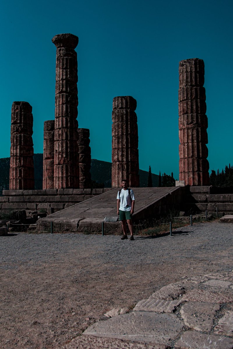 MilutinMujovic's tweet photo. Ispred hrama mog potomka Apolona.
#Delphi #ApolloTemple #Greece https://t.co/xozmpujizu