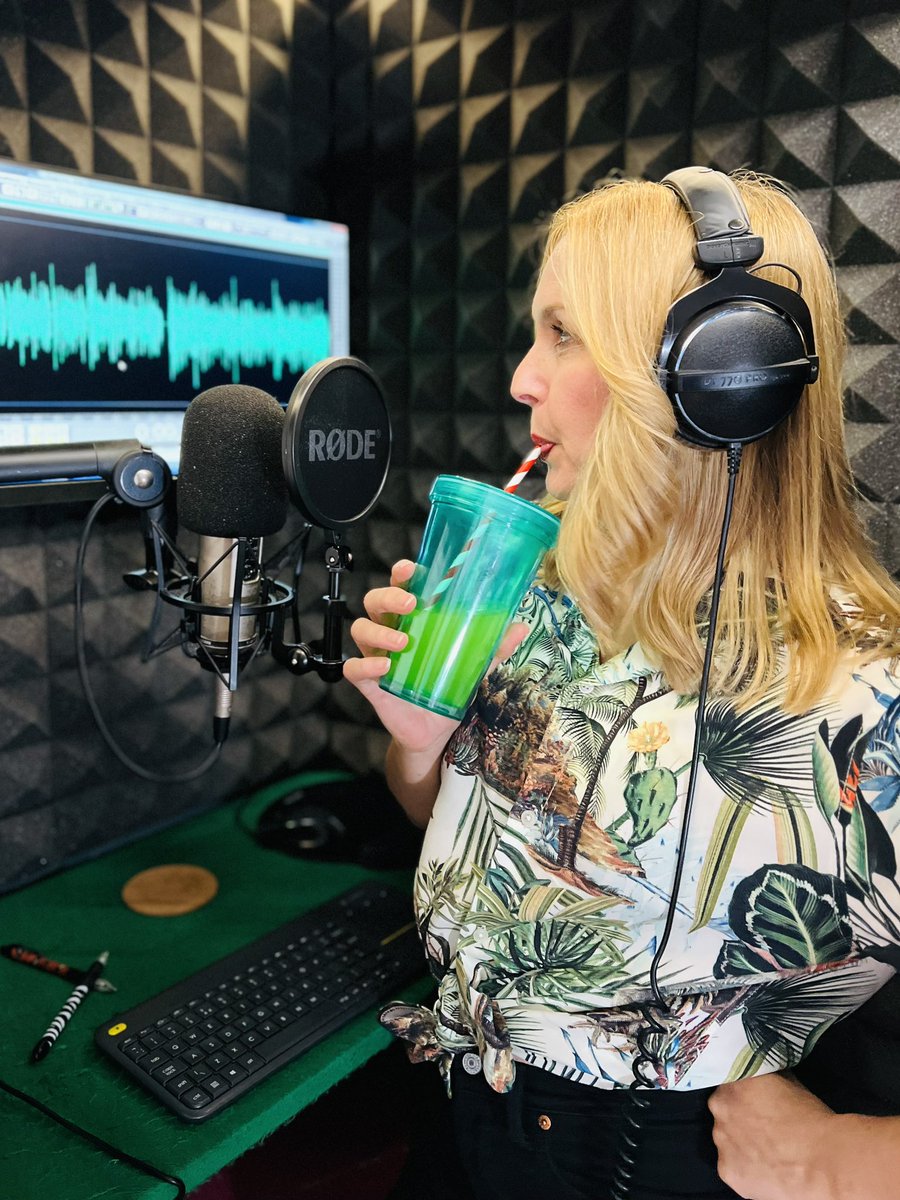 JenTheVoiceover's tweet image. ⚡️BOOM⚡️ My work is done! Productive day today, some fun wee jobs too. 🎙️📻 📺 

Right, I’m off out on my #MTB for some singletrack therapy!! 🌳🚴🌲

#voiceoverlife #voiceover #workfromhome #tv #radio #boothie #womeninvo