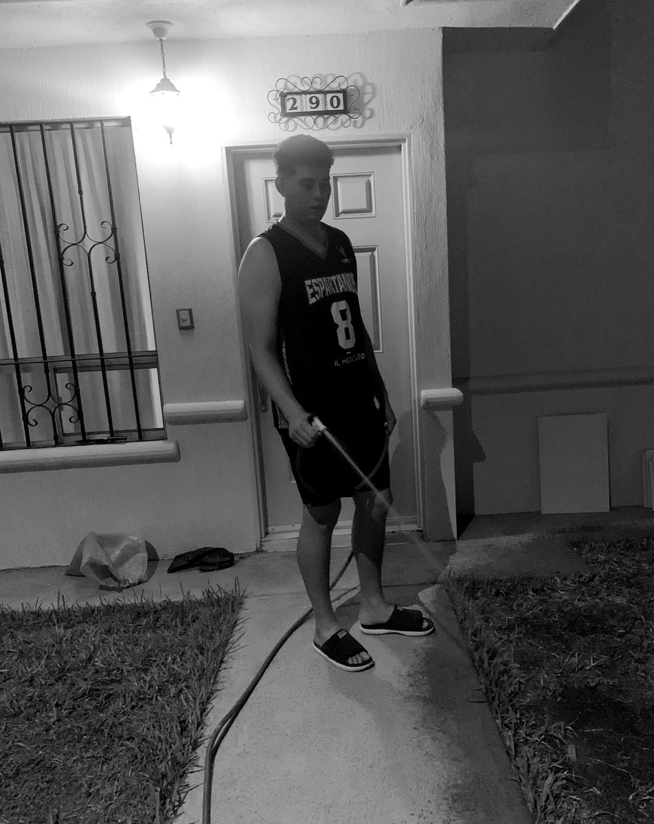 chiop04's tweet photo. Home 🏠🤍 https://t.co/K4xnhfdI7T
