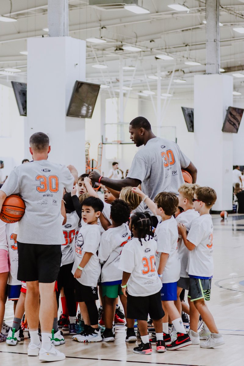 FlexWork Sports Mgt. (@flexworksports) on Twitter photo NYC balled out this past weekend <a href="/BasketballCity/">Basketball City</a> with NBA star Julius Randle! Lots of smiles all the way around and hard work put in by all. Looking forward to more days of basketball in the near future! #FWS NYC balled out this past weekend <a href="/BasketballCity/">Basketball City</a> with NBA star Julius Randle! Lots of smiles all the way around and hard work put in by all. Looking forward to more days of basketball in the near future! #FWS