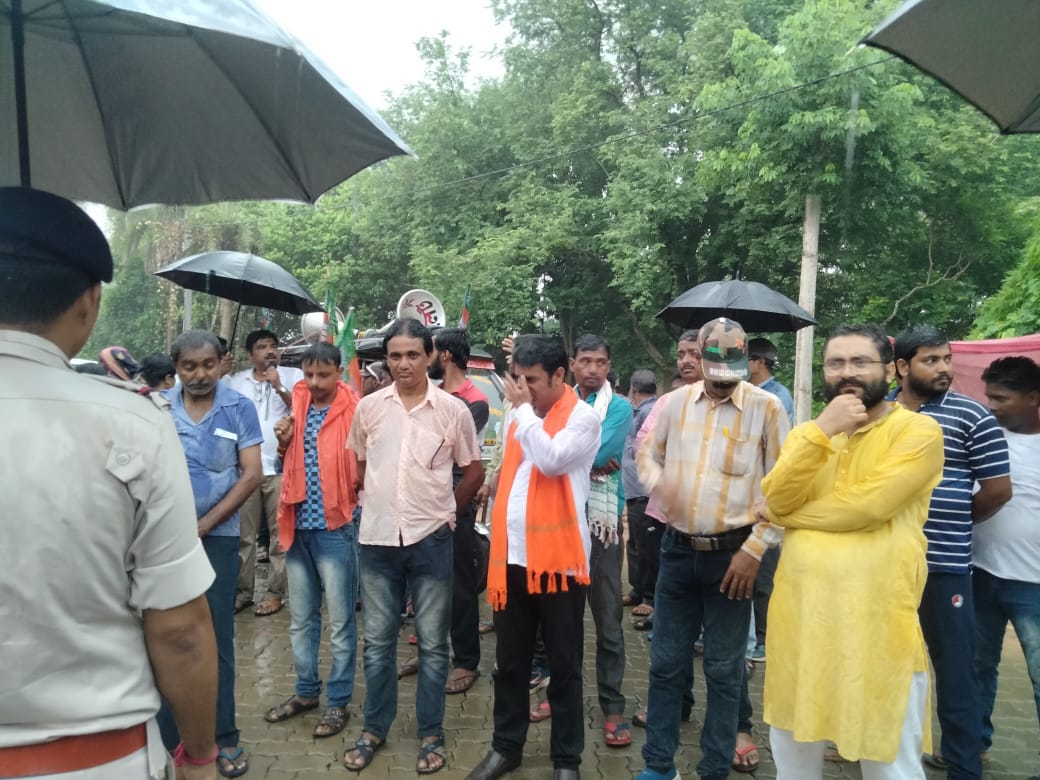 DIBYEND41066232's tweet photo. জয় শ্রী রাম https://t.co/lm2808BTde
