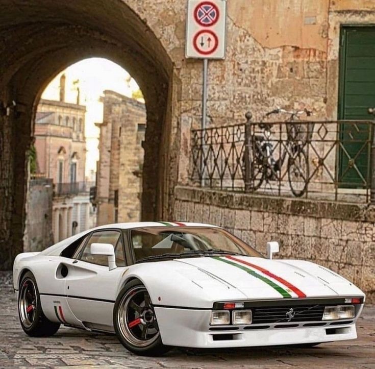 ladouille21's tweet photo. #TuesdayTurbo ๐ฅ๐จ
#Ferrari 288 GTO ๐ฎ๐น https://t.co/cULbzVne3i