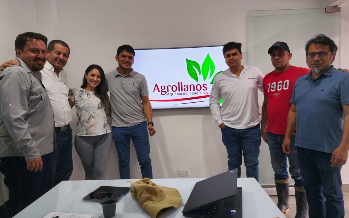 WJCuellar's tweet photo. Hoy @BiovIntCIAT_esp socializando el Proyecto #YucaPais, fase II, con colaboradores de #AgroLlanos en Granada, Meta. Organizando grupos de trabajo con Don Elias Rico para validar la re-emergencia e incidencia de Cuero de Sapo (#frogskindisease) en esta región

@JMPardo86 @jejipo https://t.co/bxp1fReyAX