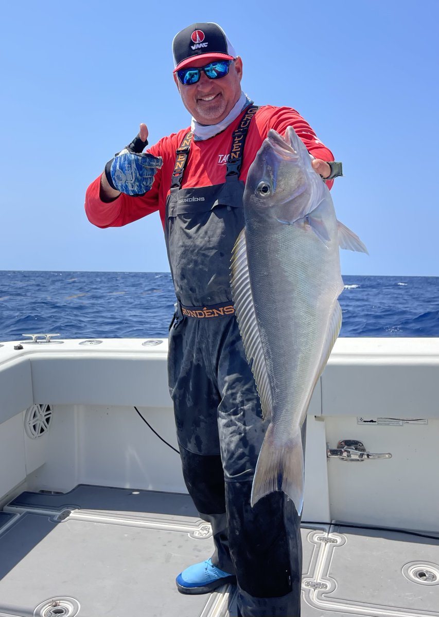 taco_marine's tweet photo. TACO Pro Team Mike Genoun from Florida Sport Fishing TV in his lucky TACO shirt.
#tacomarine #floridasportfishingtv #tacoproteam #luckyshirt #performanceshirt #sportfishing #fishing #wahoo #tilefish #permit #swordfish https://t.co/GjS8bW9PDu