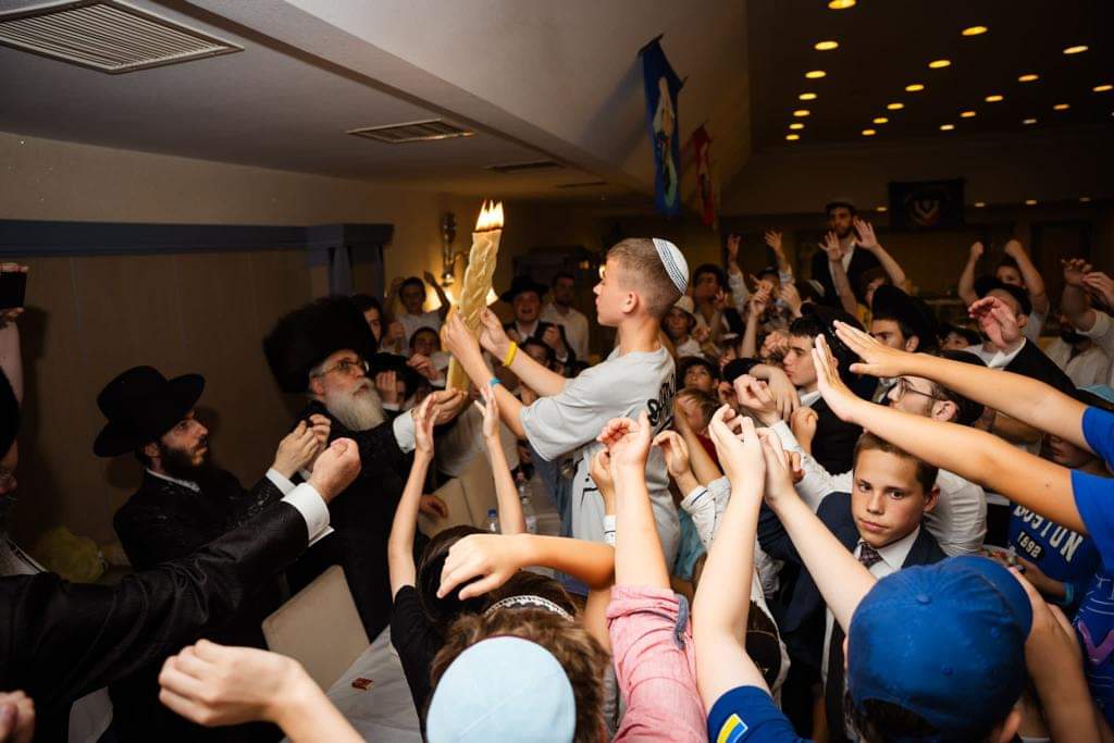 FJCU's tweet photo. #Ronald_Lauder_Mahacne_Shuva - A Vibrant Lakeside Retreat for Boys from #Ukraine, supported by #FJCU and #EMIH!
Over 100 boys, all from Ukraine and scattered around the world due to the #war, have come together to create lifelong friendships. https://t.co/e19yycStqR