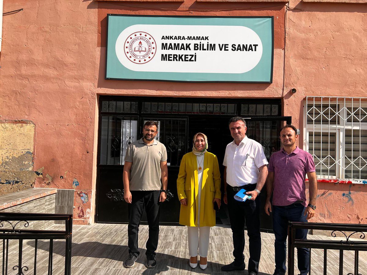 İlçe Millî Eğitim Müdürümüz Sn.Elif Özbek, Şube Müdürümüz Sn.Fatih Küçüker ile Mamak Bilim ve Sanat Merkezimizi ziyaret ederek merkezimizin işleyişi hakkında bilgi aldılar.🔬⚗️🥼🔭🖌️🎨🖼️🎭
#eğitimdeparlayanyıldızmamak 
<a href="/tcmeb/">Millî Eğitim Bakanlığı</a> <a href="/Yusuf__Tekin/">Yusuf Tekin</a> <a href="/MamakKymkmligi/">Mamak Kaymakamlığı</a> 
<a href="/Harunfatsa/">Harun Fatsa</a> <a href="/Fth35FATH/">FATİH KÜÇÜKER</a>