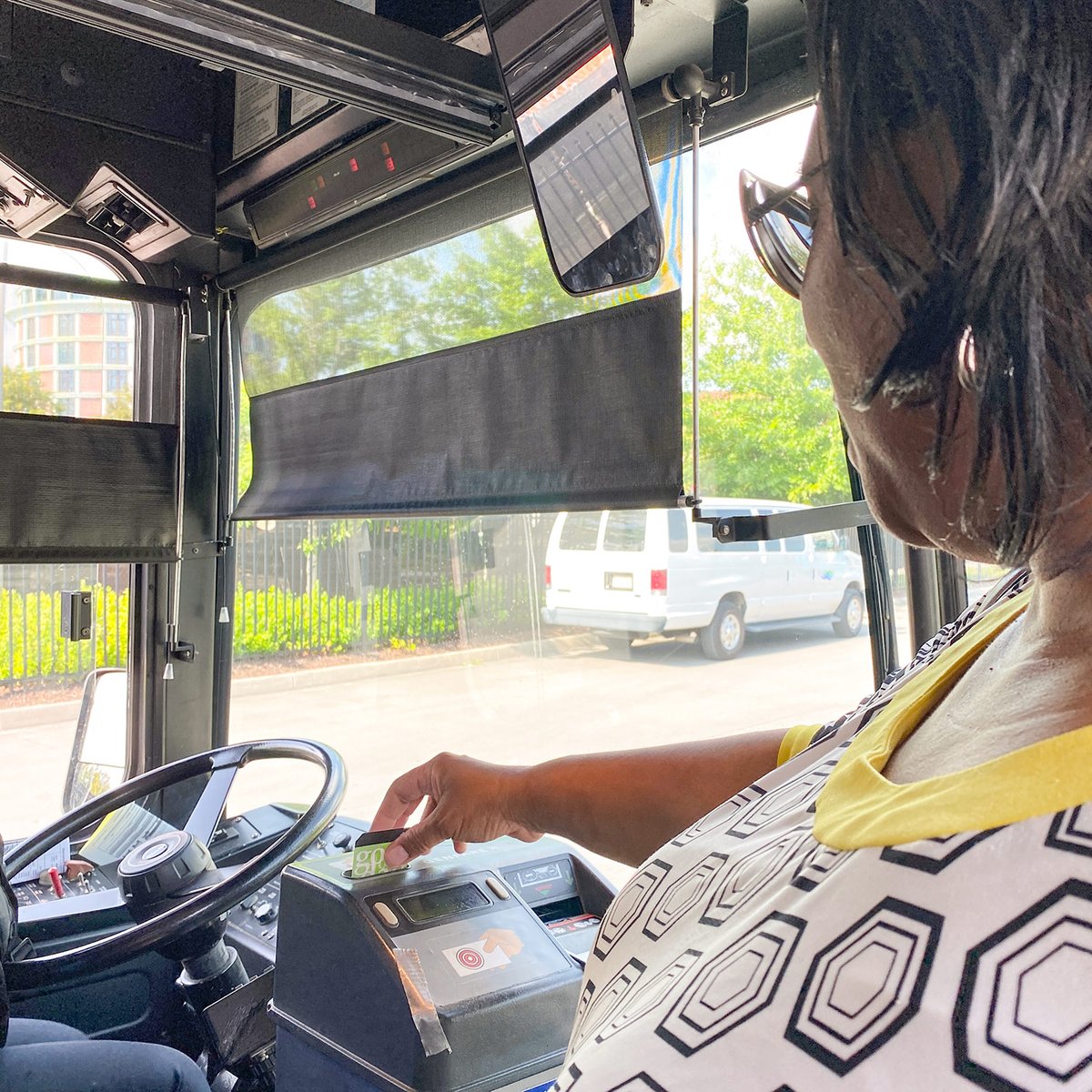 gohrt_com's tweet photo. Today, Councilwoman Mamie B. Johnson (@NorfolkVA Ward 3) visited DNTC and rode along Routes 9 &amp; 3! 🚌

#gohrt #trytransit #norfolkva #visitnorfolkva #publictransit https://t.co/GoHnhkUu8N