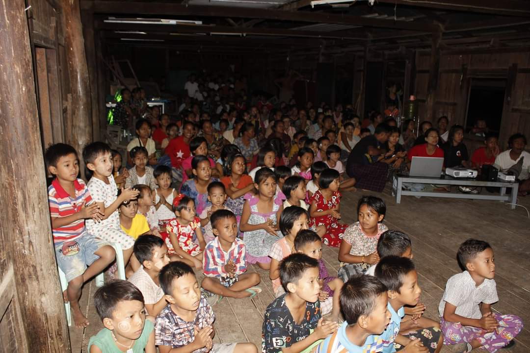 NantEiThandar's tweet photo. At a village of Yinmarbin Township, political lectures have delivered &amp; revolutionary films have shown to public on August 1 at Sagaing Region. #HelpMyanmarIDPs #2023Aug2Coup  #WhatsHappeningInMyanmar https://t.co/O7rI52Kzpb