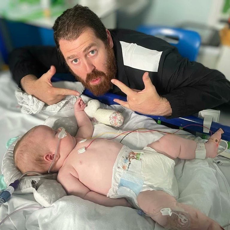 Your_OT's tweet photo. Our beautiful baby girl Ruby was born in April 2023 and has an extremely rare epileptic syndrome - Early infantile epileptic encephalopathy (ohtahara syndrome). 
This syndrome is a life limiting syndrome which unfortunately means that we are unsure how much time Ruby has with us https://t.co/ke9ma4pzZ9