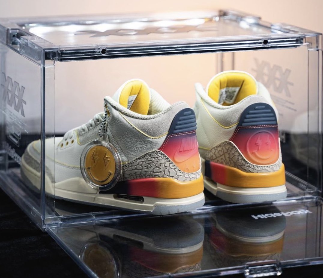 JustFreshKicks's tweet photo. J. Balvin x Air Jordan 3 "Medellín Sunset" drops next month 🌅🇨🇴 https://t.co/vbe85ZTM22 https://t.co/hjyiVE7zJv