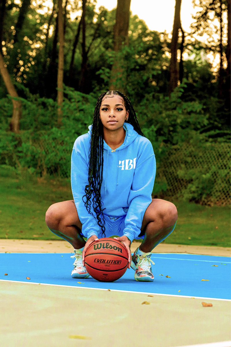 Breya Busby tweet media