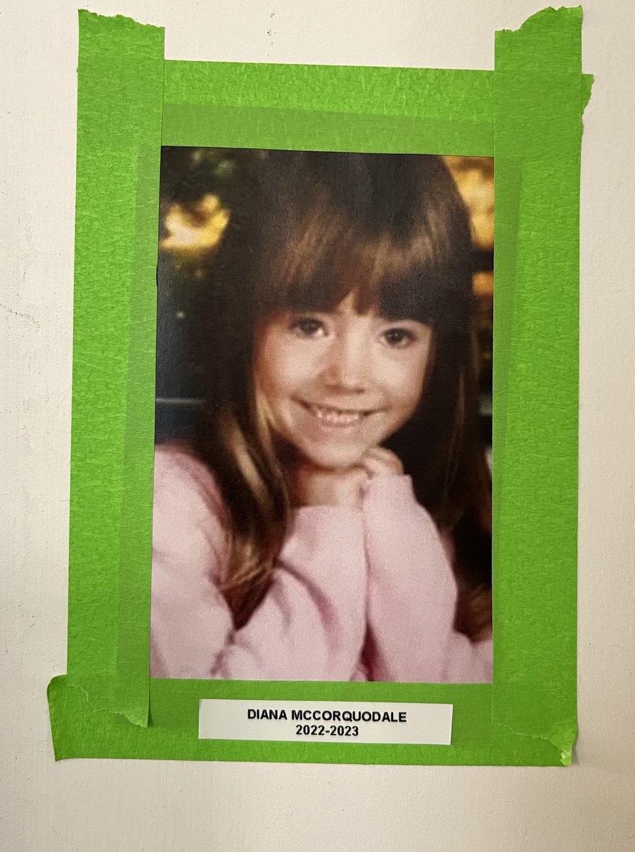 DamhaLab's tweet photo. Congratulations @dianamccorq! After 8 great months as an undergrad in our lab working on ASO conjugations, she will now be joining @UofT's Physiology department for her grad studies. We're very proud of you and we miss you! Best of luck on your new adventure 🫀 https://t.co/DmGeMS57Al
