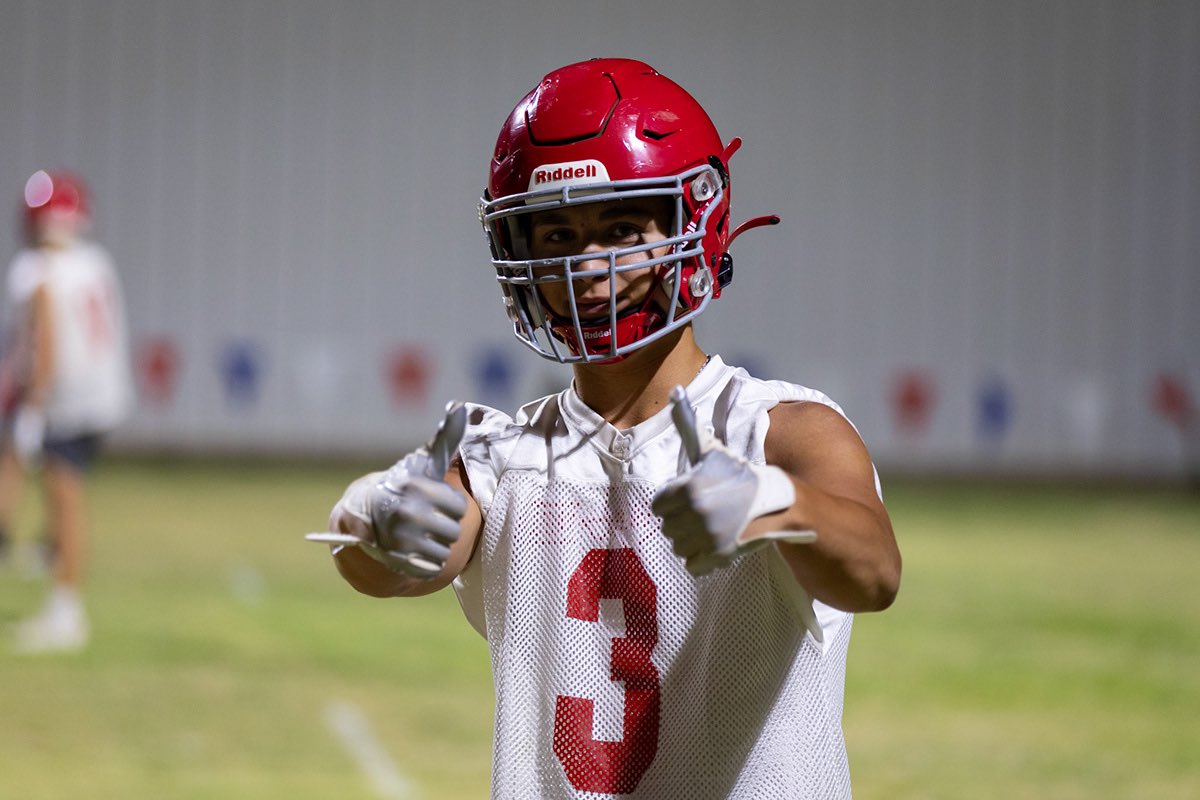 Two thumbs 👍🏼👍🏼 up for Midnight Madness and new traditions! This kid is pumped 💥 about this season! #hero #boysoffall #weareholliday #kreedeisasophomore