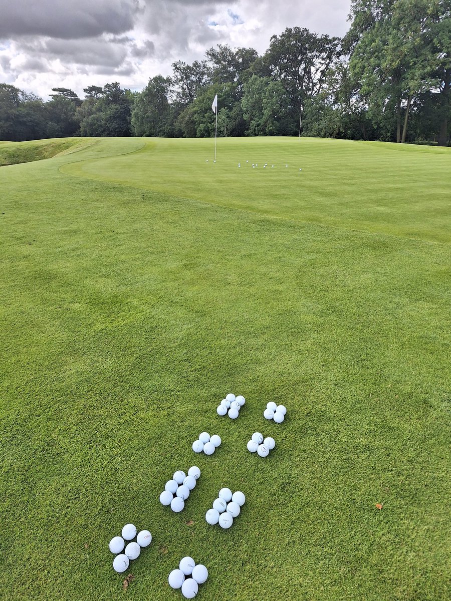 SRaceGolf's tweet photo. Fantastic 2 days at @TitleistEurope HQ and @Titleist Performance Cente @WoburnGC. Learning about the new T-Series Irons, Ball/Wedge fitting & all things Titleist. Thanks to the staff at Titleist HQ for their support & hospitality #alwayslearning #No1ballingolf @carl_titleist https://t.co/qSRfUNfu5f