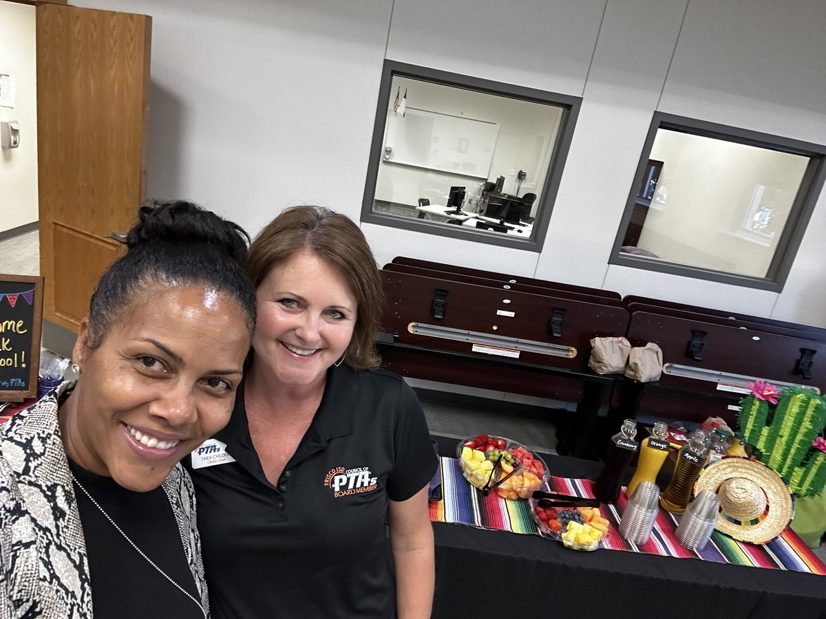 soc_fisd's tweet photo. FISD PTA took care of our bellies this morning which ELEVATED our spirits for learning. #TheSOC #2023 #relationshipsMATTER #FriscoISD #Elevate https://t.co/IKAh3h9jxt