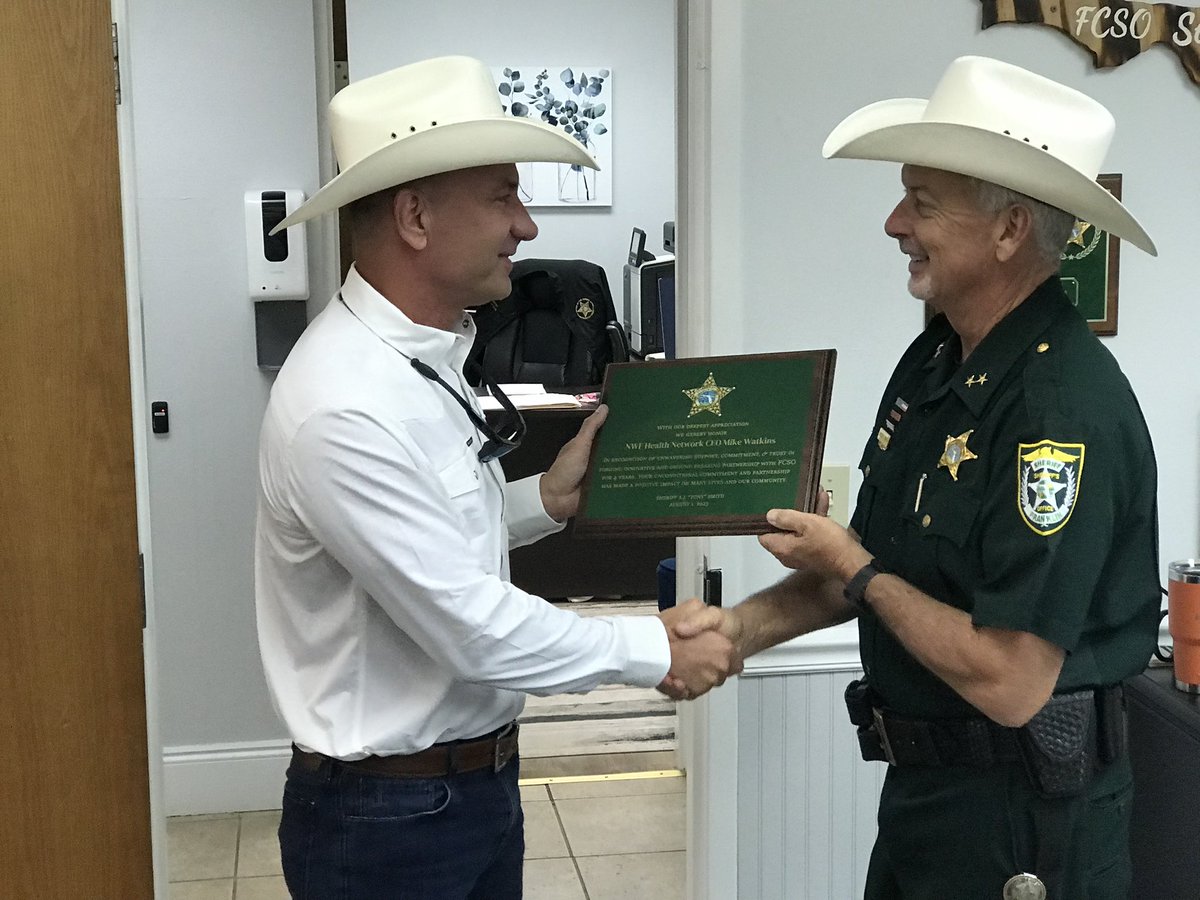 NWF Health Network (@nwfhealth) on Twitter photo Today, Franklin County Sheriff A.J. "Tony" Smith presented our CEO <a href="/themikewatkins/">Mike Watkins</a> w/ a plaque in appreciation for his unwavering support, commitment and trust in forging innovative and ground breaking partnerships over the past 4 years w/the Franklin County Sheriff’s Office.💚💛 Today, Franklin County Sheriff A.J. "Tony" Smith presented our CEO <a href="/themikewatkins/">Mike Watkins</a> w/ a plaque in appreciation for his unwavering support, commitment and trust in forging innovative and ground breaking partnerships over the past 4 years w/the Franklin County Sheriff’s Office.💚💛